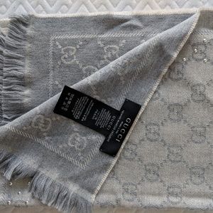 gucci knitted scarf